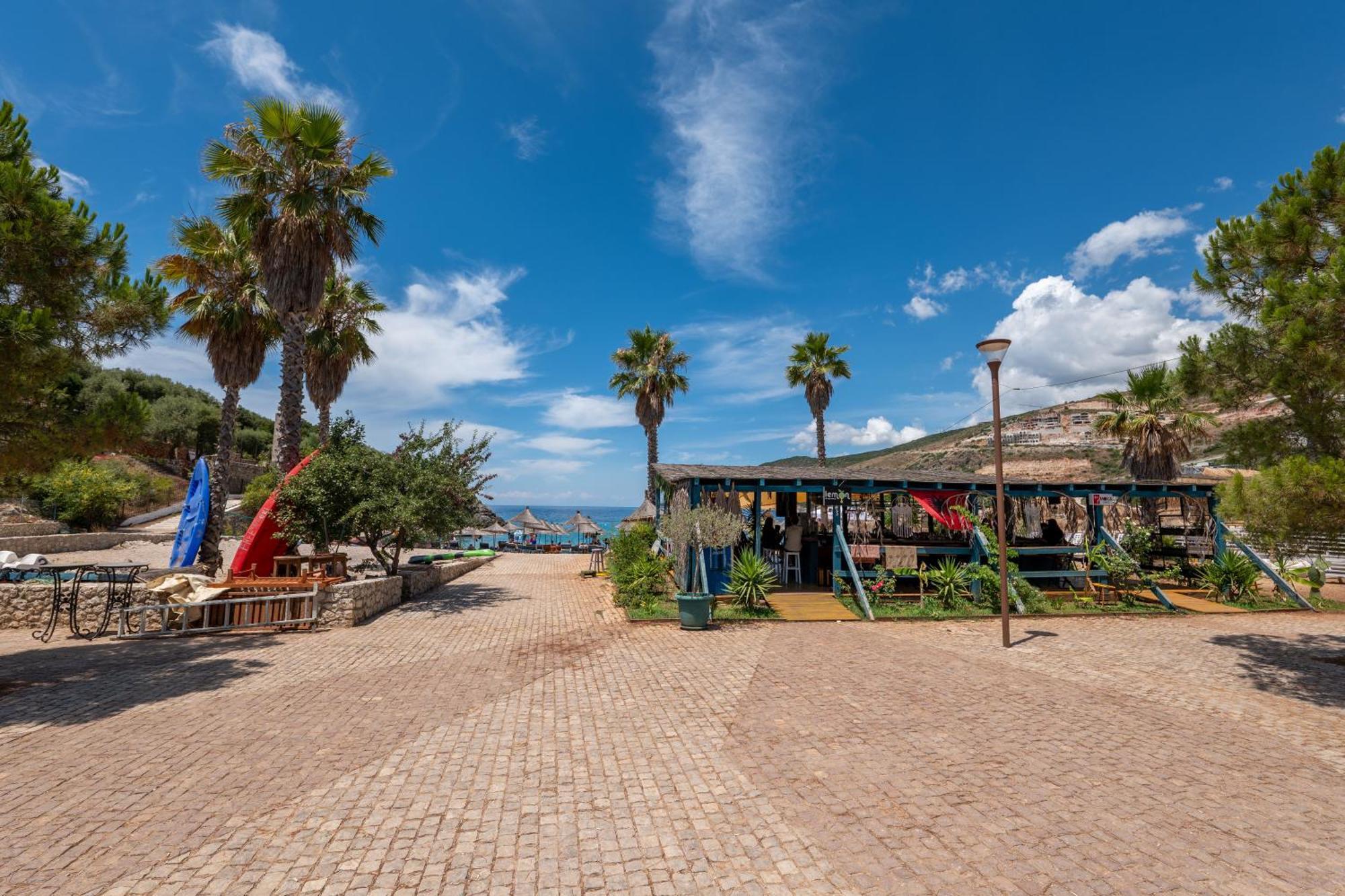 Social Camping Jal Hotel Exterior photo